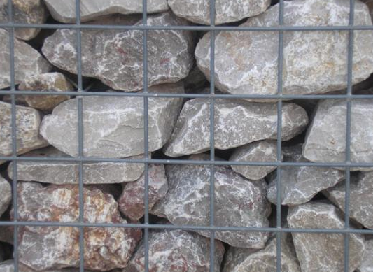 天津格賓籠在安裝時(shí)應(yīng)該注意哪些問(wèn)題